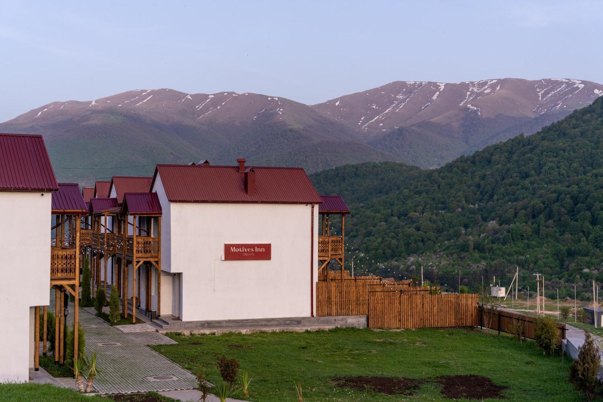 Motives Inn Дилиян Екстериор снимка